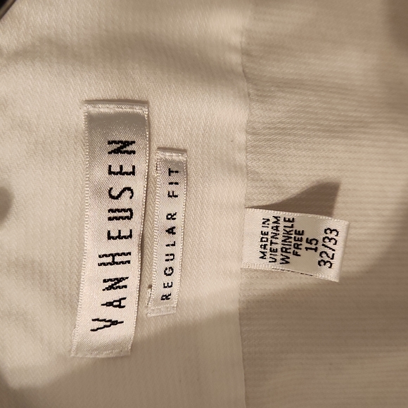 Nordstrom and van Hessen 15 32/33 dress shirts - Picture 5 of 5